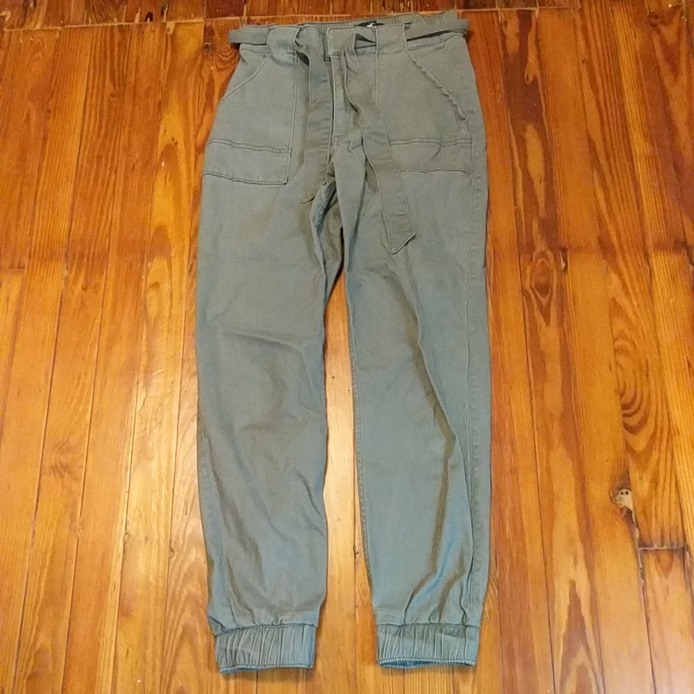 Olive green high waisted joggers